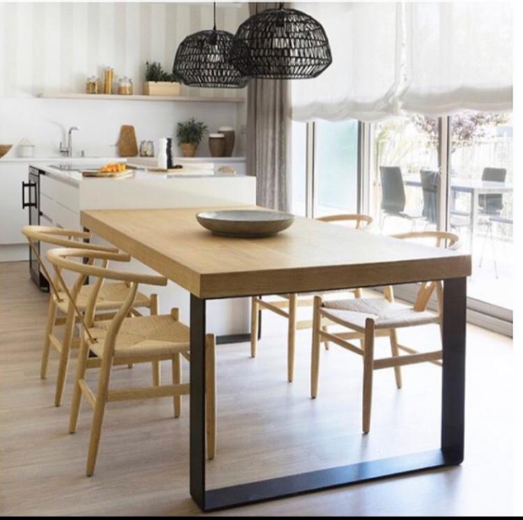 Mesa de comedor Sut