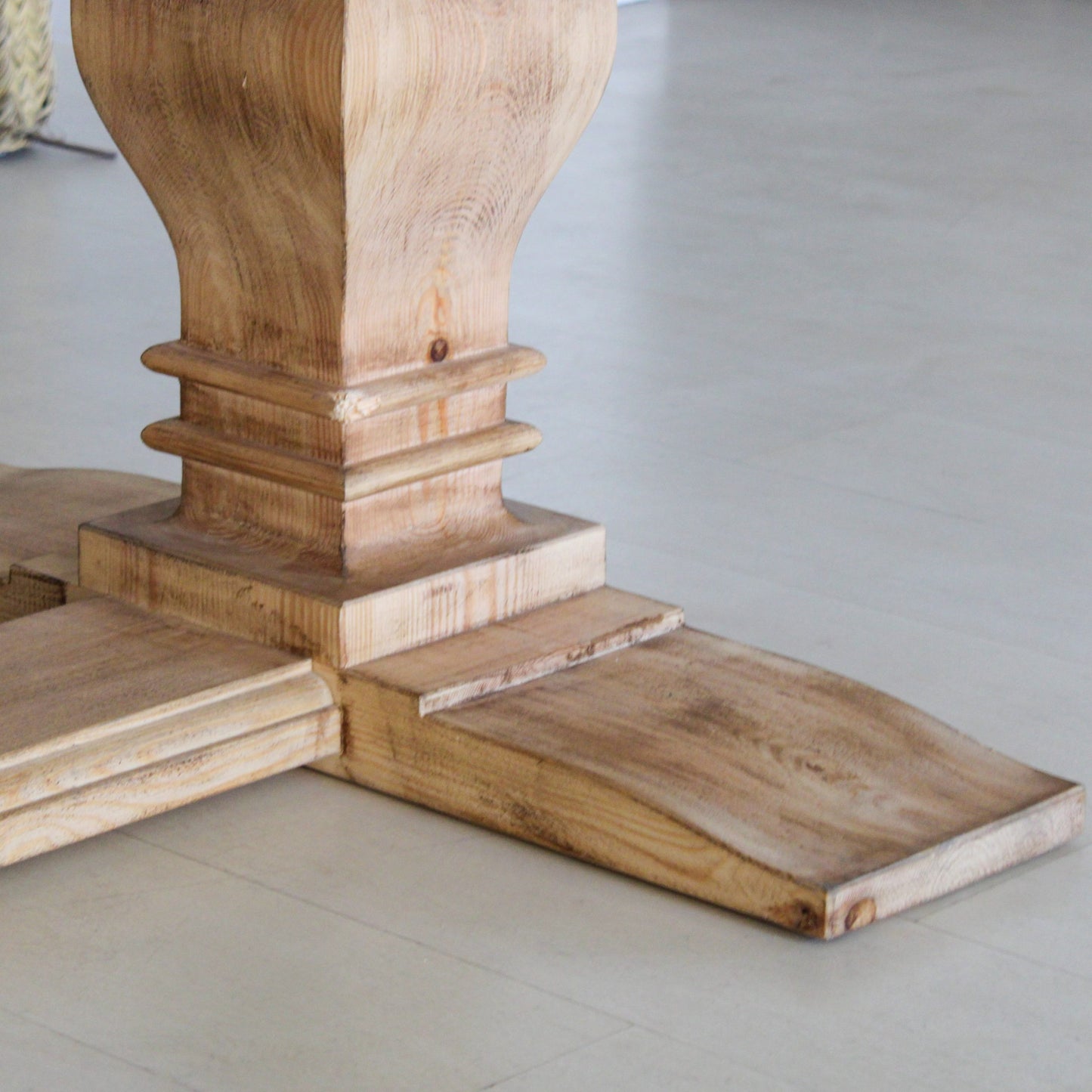 Mesa de comedor Roniar